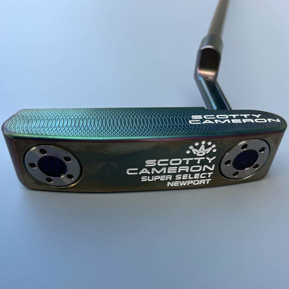 スコッティキャメロン 2023 スーパーセレクト ニューポート パター 右利き用 DLCレインボー加工 KBS CT TOUR ブラックシャフト 362g ヘッドカバー付 新品